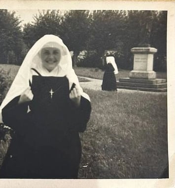 Exposition de photographies sur l'histoire de la Miséricorde de Sées