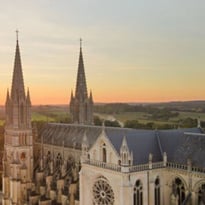 Visite guidée : Montligeon, porte du Ciel dans le Perche