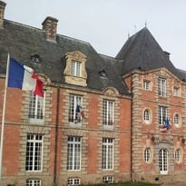 Visite guidée de l'Hôtel de Guise et de son parc, siège de la préfecture de l'Orne