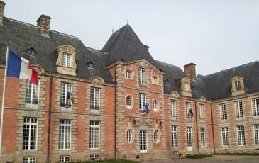 Visite guidée de l'Hôtel de Guise et de son parc, siège de la préfecture de l'Orne
