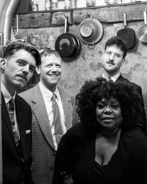 Michelle David & the true-tones